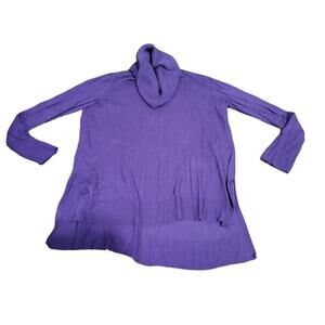 Daisy Fuentes Large purple turtleneck 3/4 sleeve